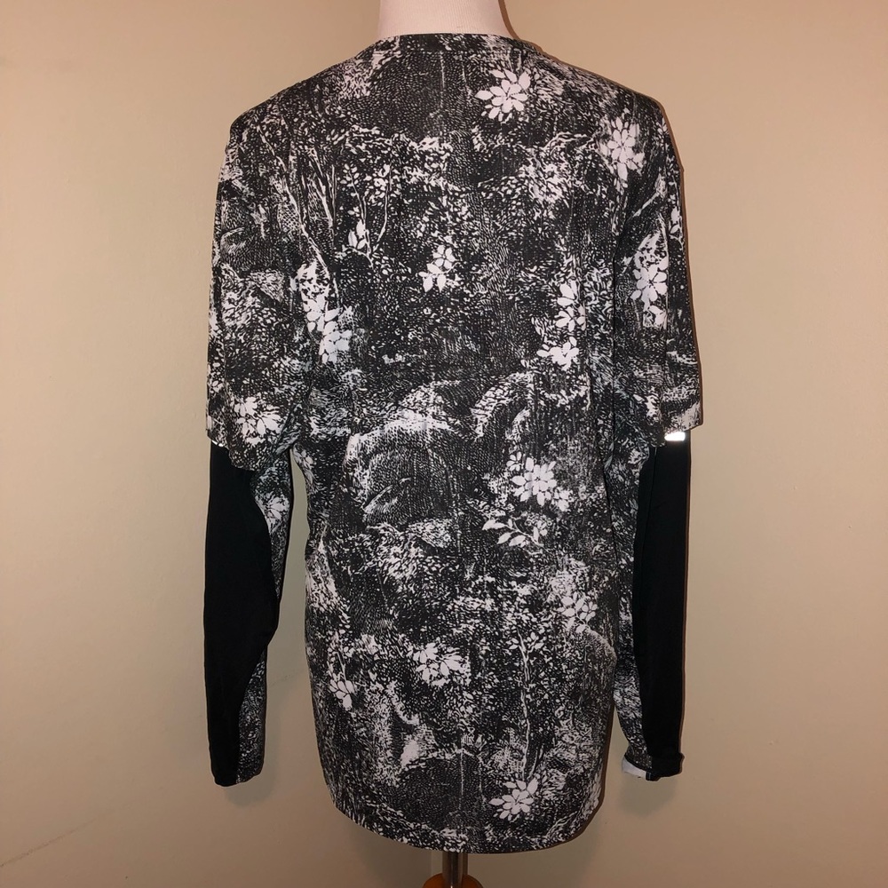 Lululemon Men Explicit Content Reflective Abstrac… - image 2